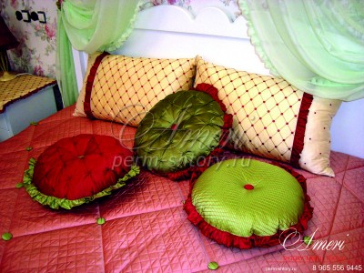Декоративные подушки в детскую