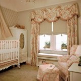 Дизайн детской комнаты для новорожденного. Римская штора в классическом стиле.